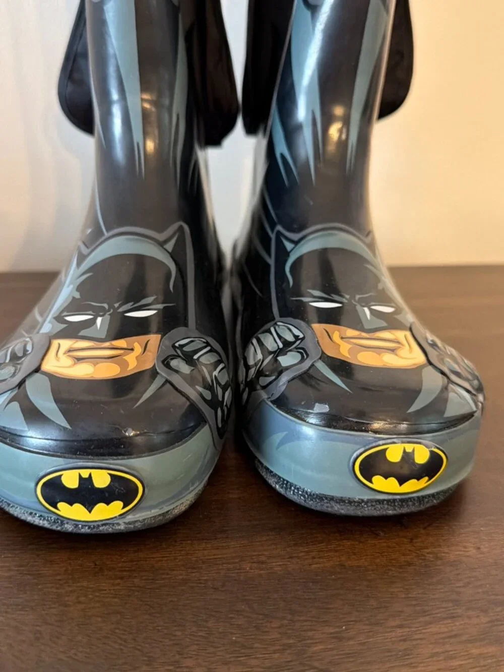 Western Chief Batman Waterproof Mid-Calf Rain Boots Black/Yellow Kids US 1